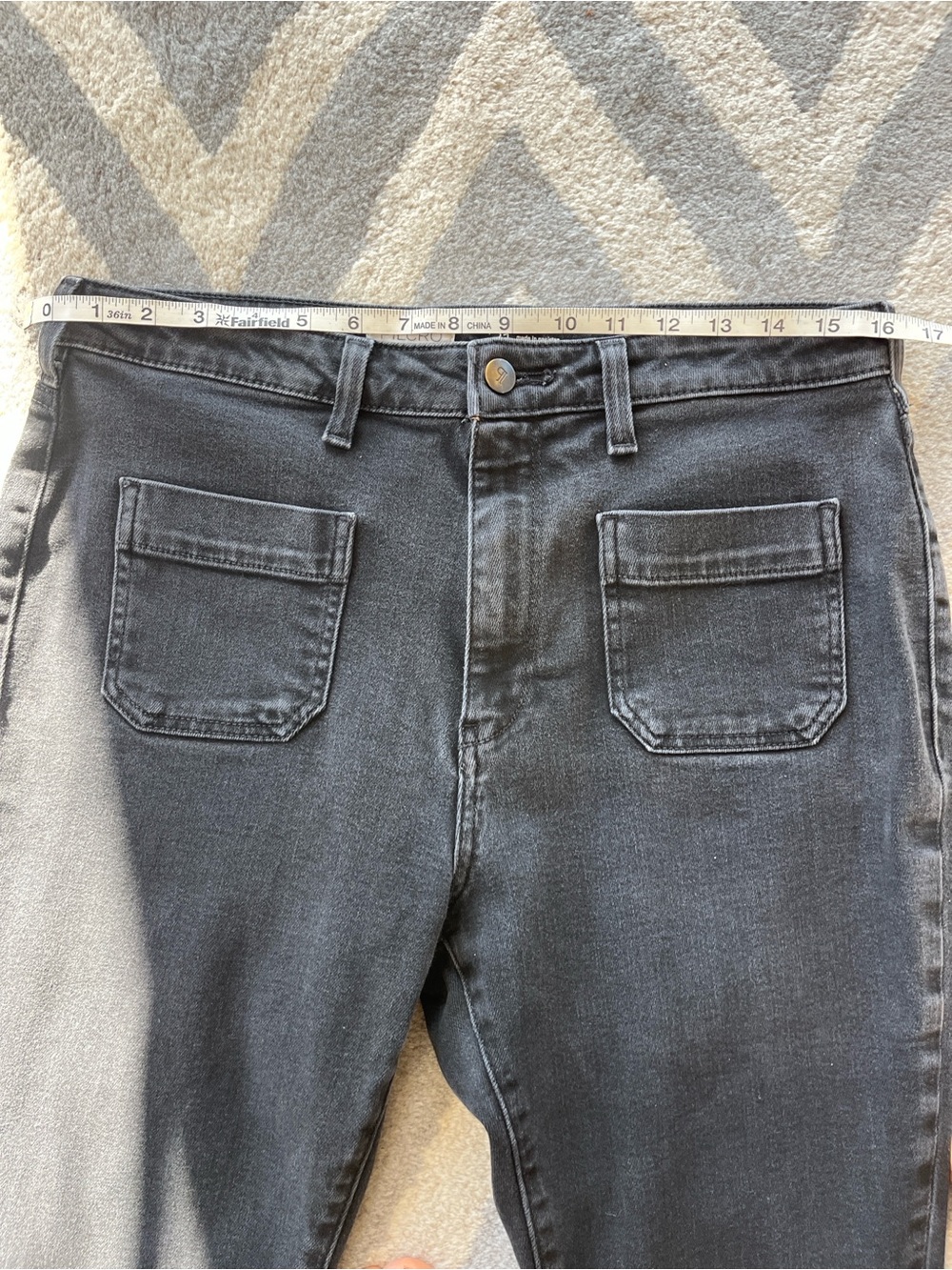 PILCRO Anthropologie Icon Flare in black - Picture 7 of 9